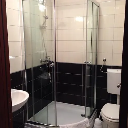 International Hotel 3*
